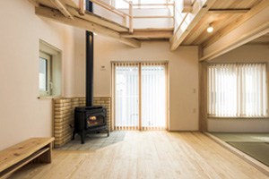 盛岡市前九年　シンプルな総二階建に杢創舎らしさを凝縮させた木と暮らす家